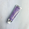 crema de manos en envase de aluminio to go